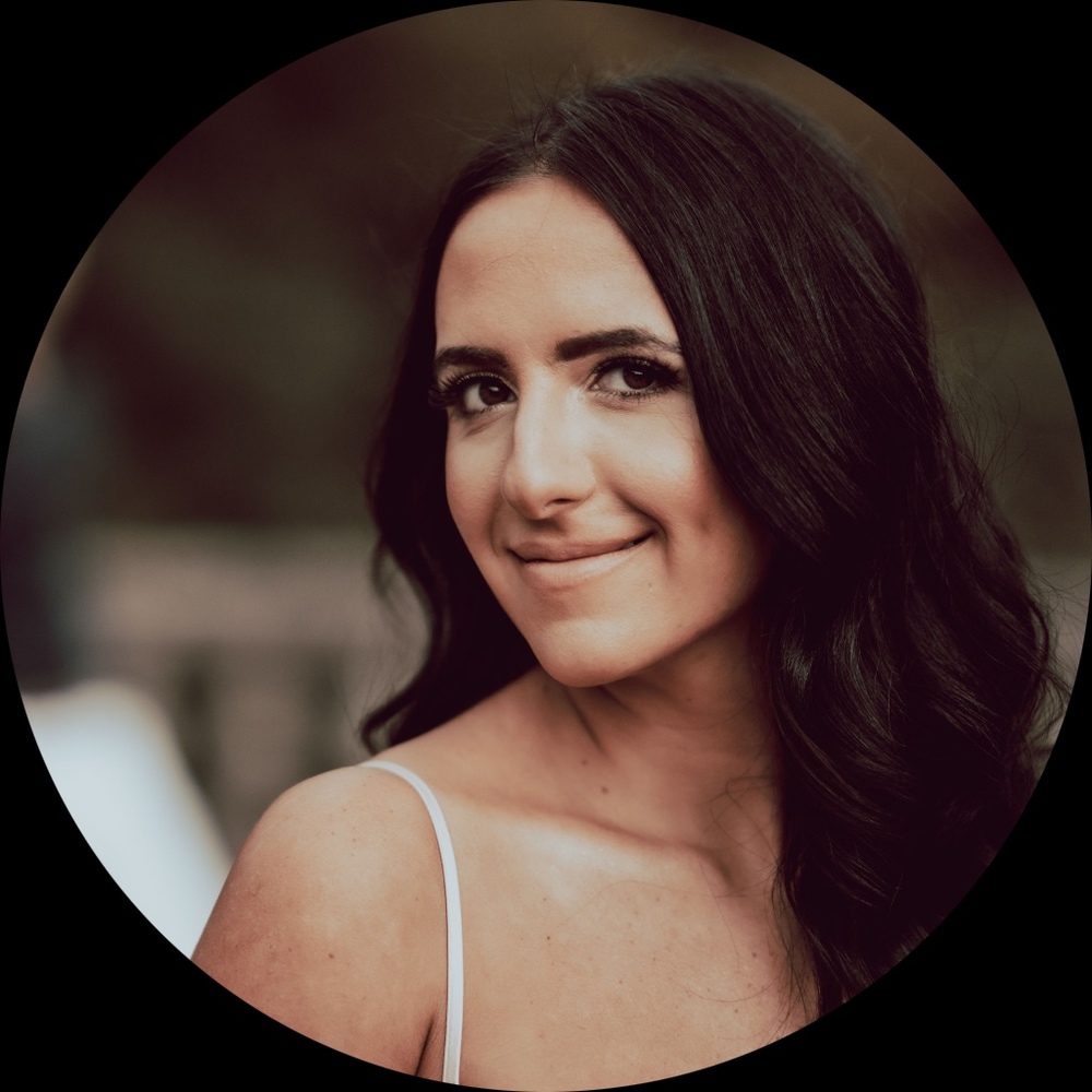 Meet your Posher, Alexandra